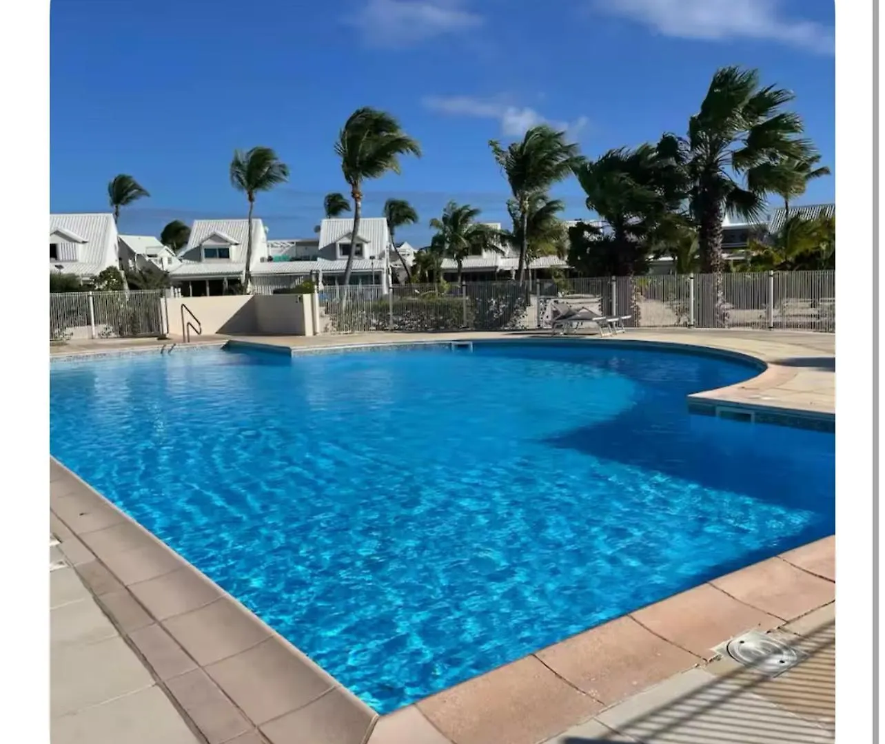 Baie Beach Club Saint Martin Apartment